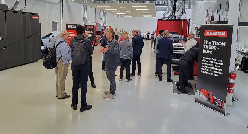A crowd arrives at Xeikon's North American headquarters to learn more about its new technologies.